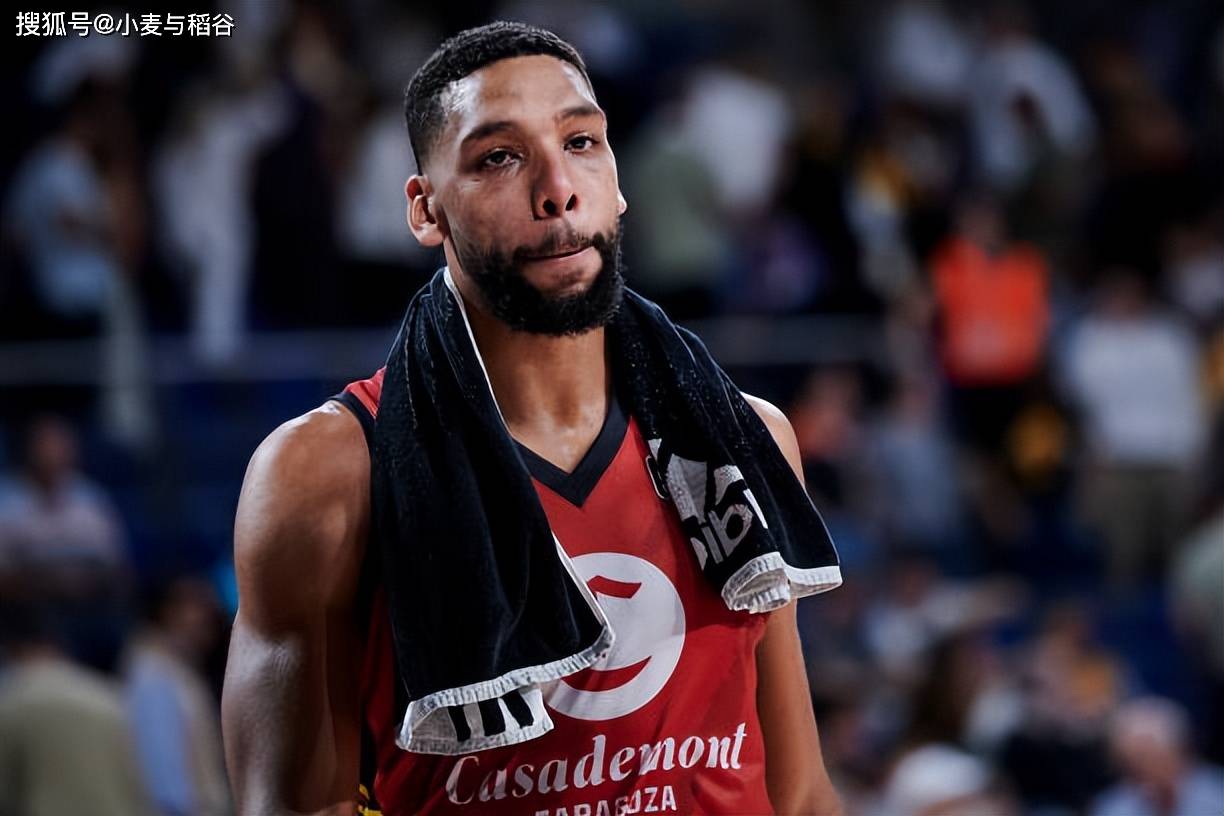 九游登录入口-清晨突围战来临，费城76人围绕西甲更衣室发声，媒体盛赞，训练强度明显提升(梅西赛后大闹更衣室)